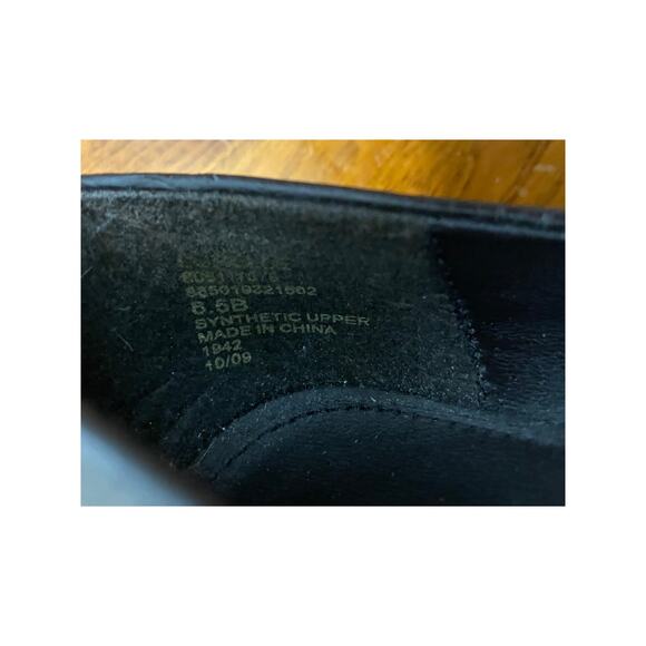 Chaps Womens Low Heel Shoes Size 8.5 Formal Brown Stitched 10/09 Buckle Slip On - Picture 9 of 9